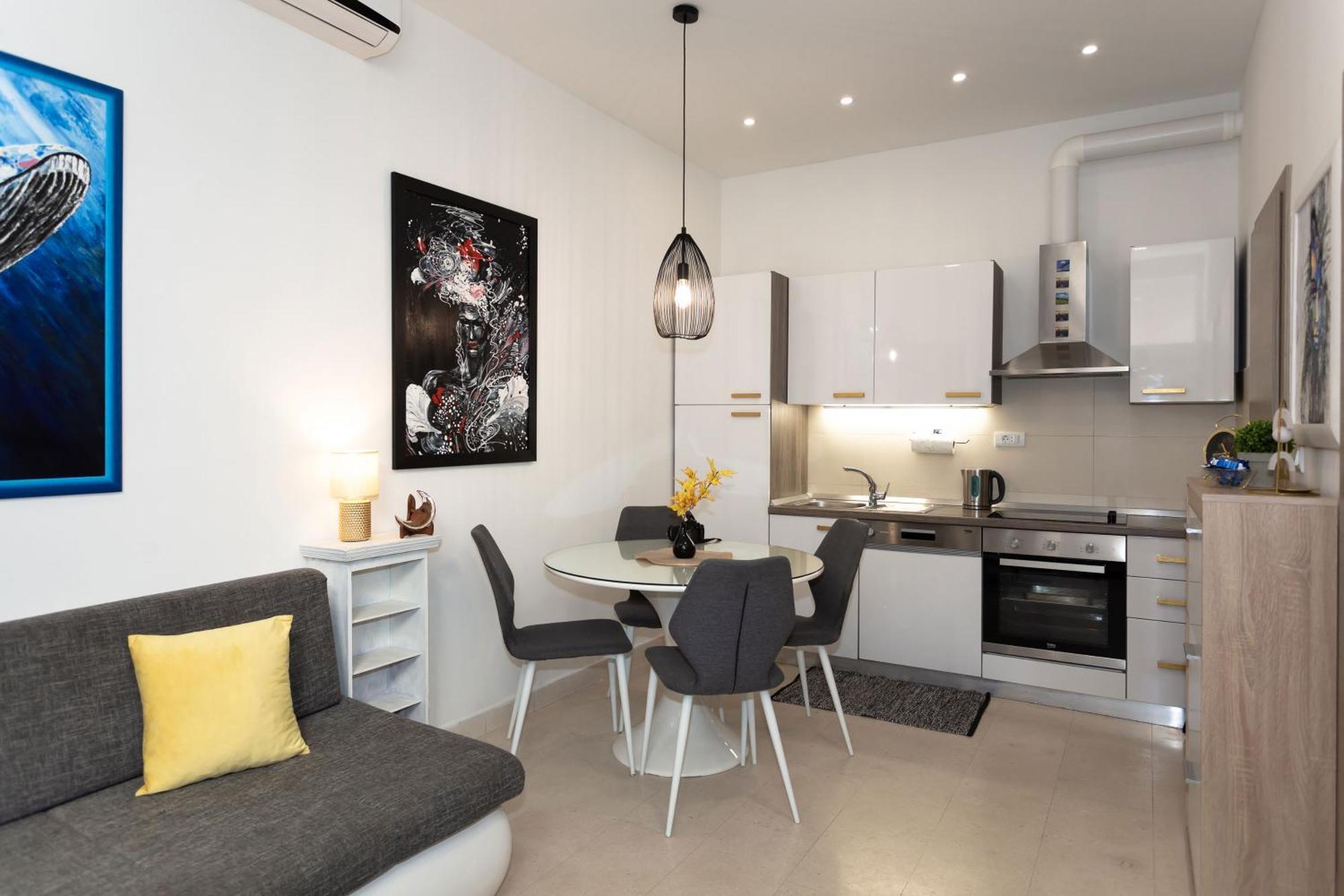 Moon Apartment Split Exterior foto